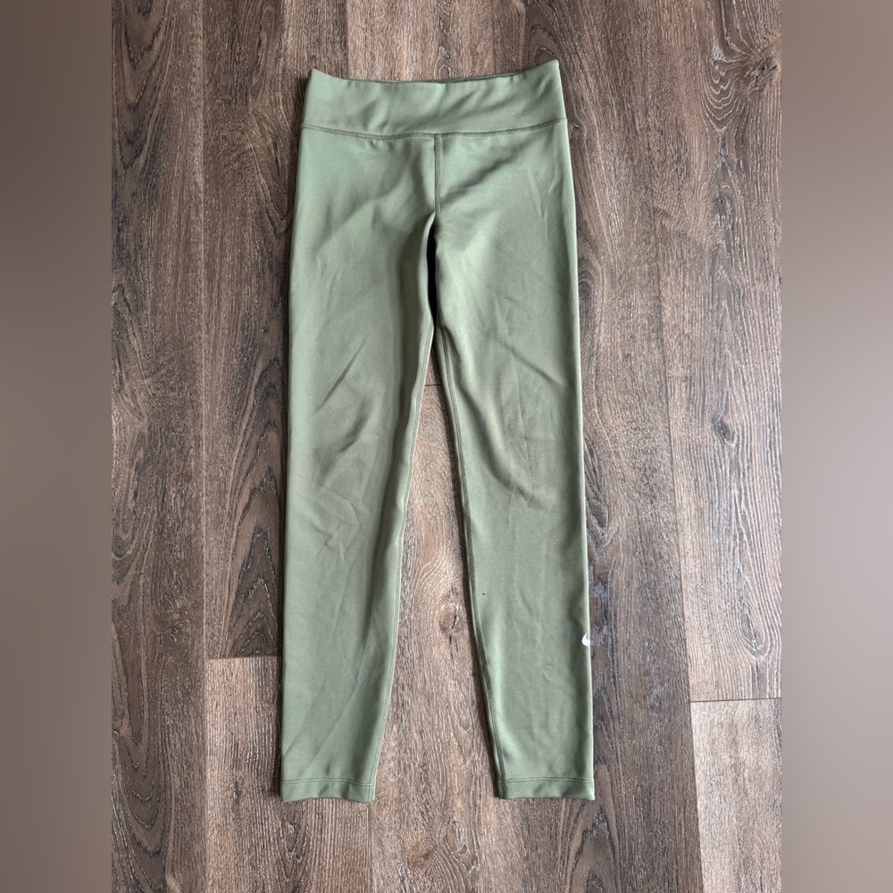 Nike Leggings Youth size large Army green color